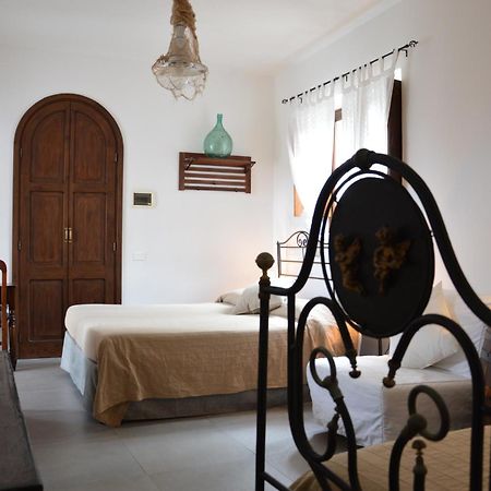 B&B Le Sette Vele Da Riccardo Санта-Марина-Салина Экстерьер фото