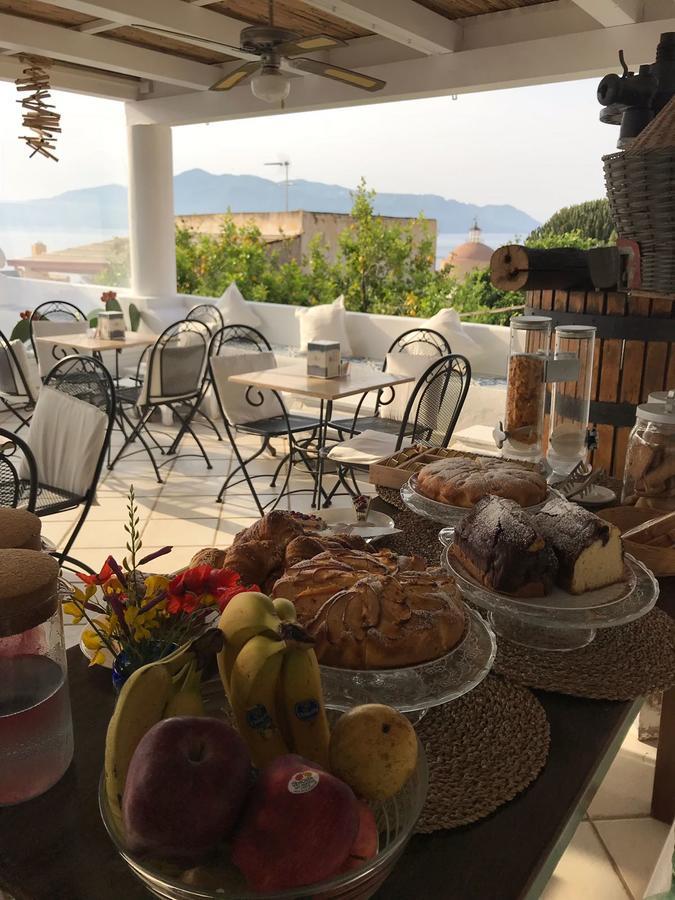 B&B Le Sette Vele Da Riccardo Санта-Марина-Салина Экстерьер фото