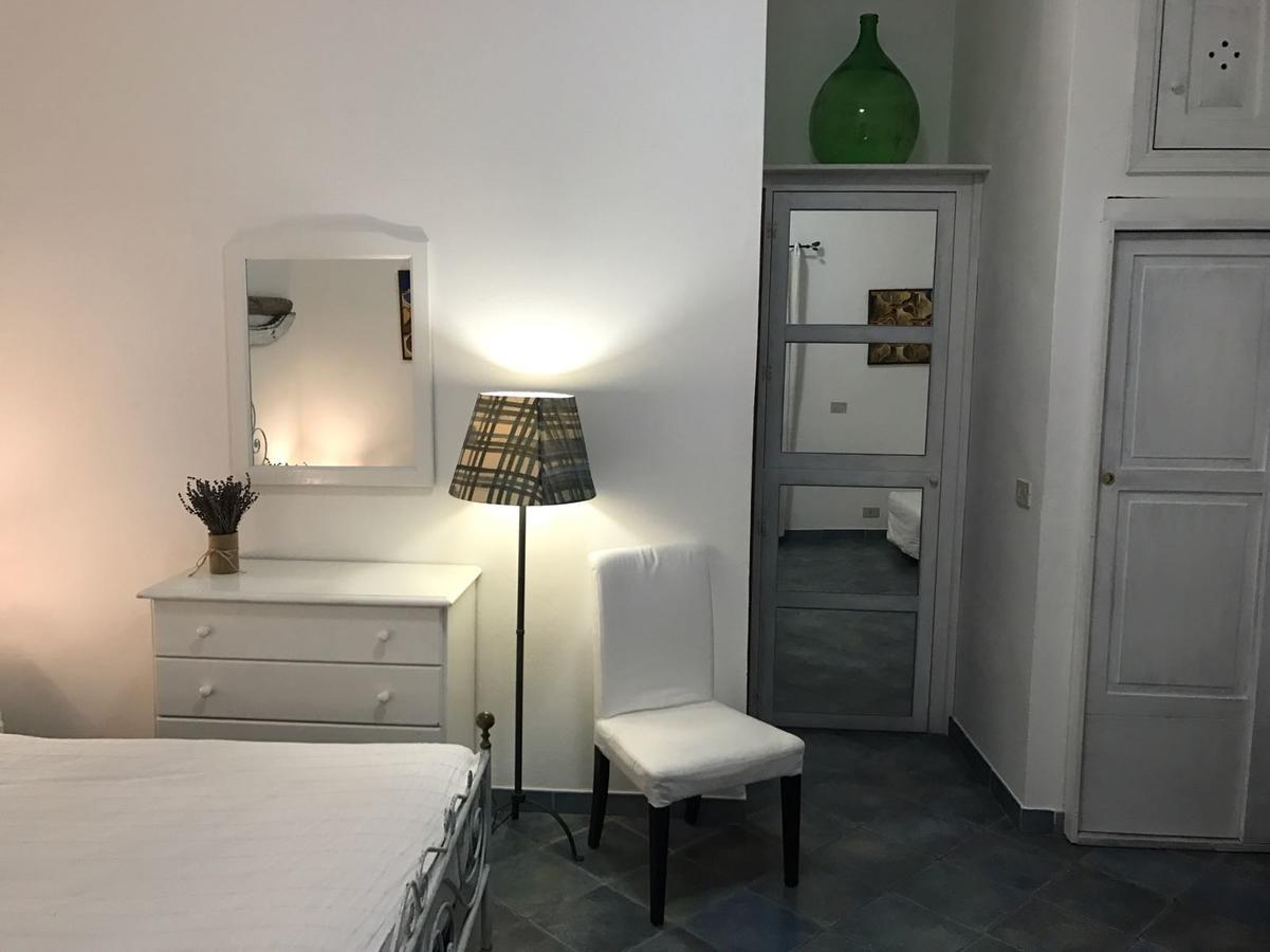 B&B Le Sette Vele Da Riccardo Санта-Марина-Салина Экстерьер фото