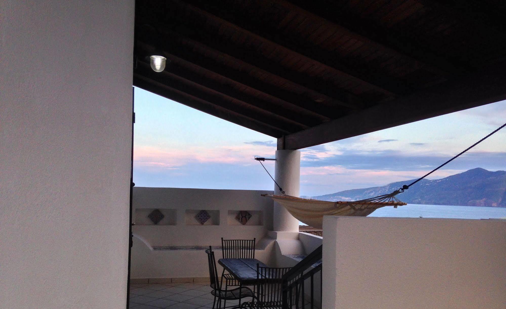 B&B Le Sette Vele Da Riccardo Санта-Марина-Салина Экстерьер фото