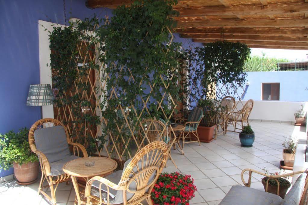 B&B Le Sette Vele Da Riccardo Санта-Марина-Салина Экстерьер фото